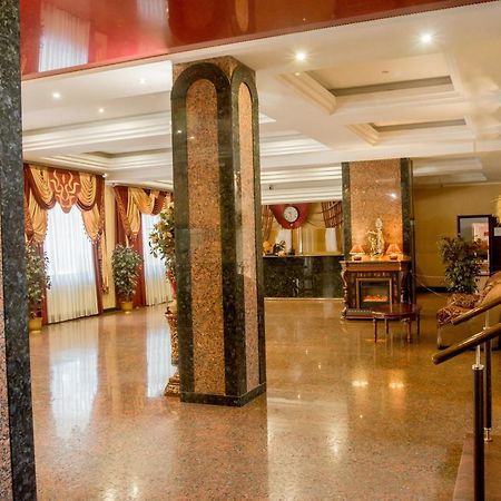 Dniprovski Zori Kremenchuk Ngoại thất bức ảnh