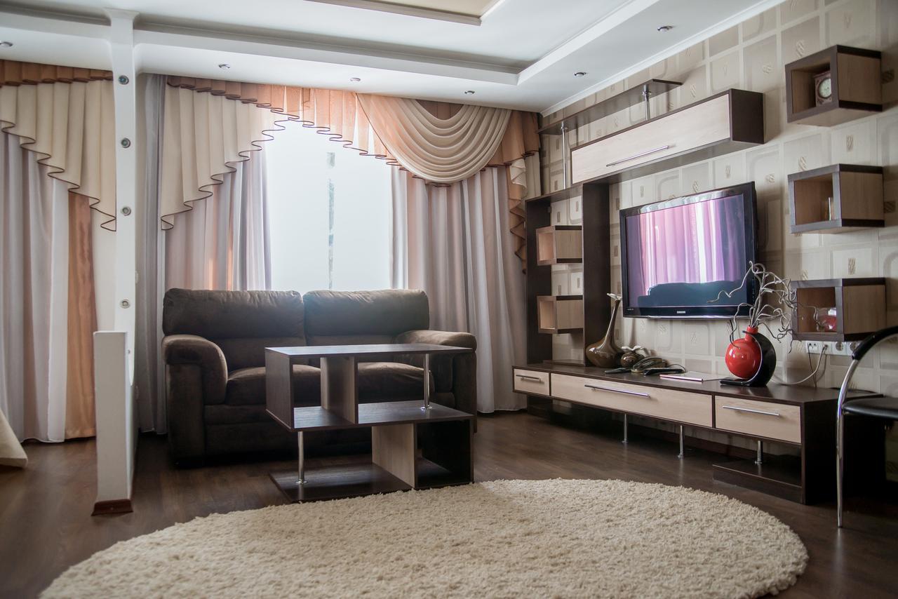 Dniprovski Zori Kremenchuk Ngoại thất bức ảnh