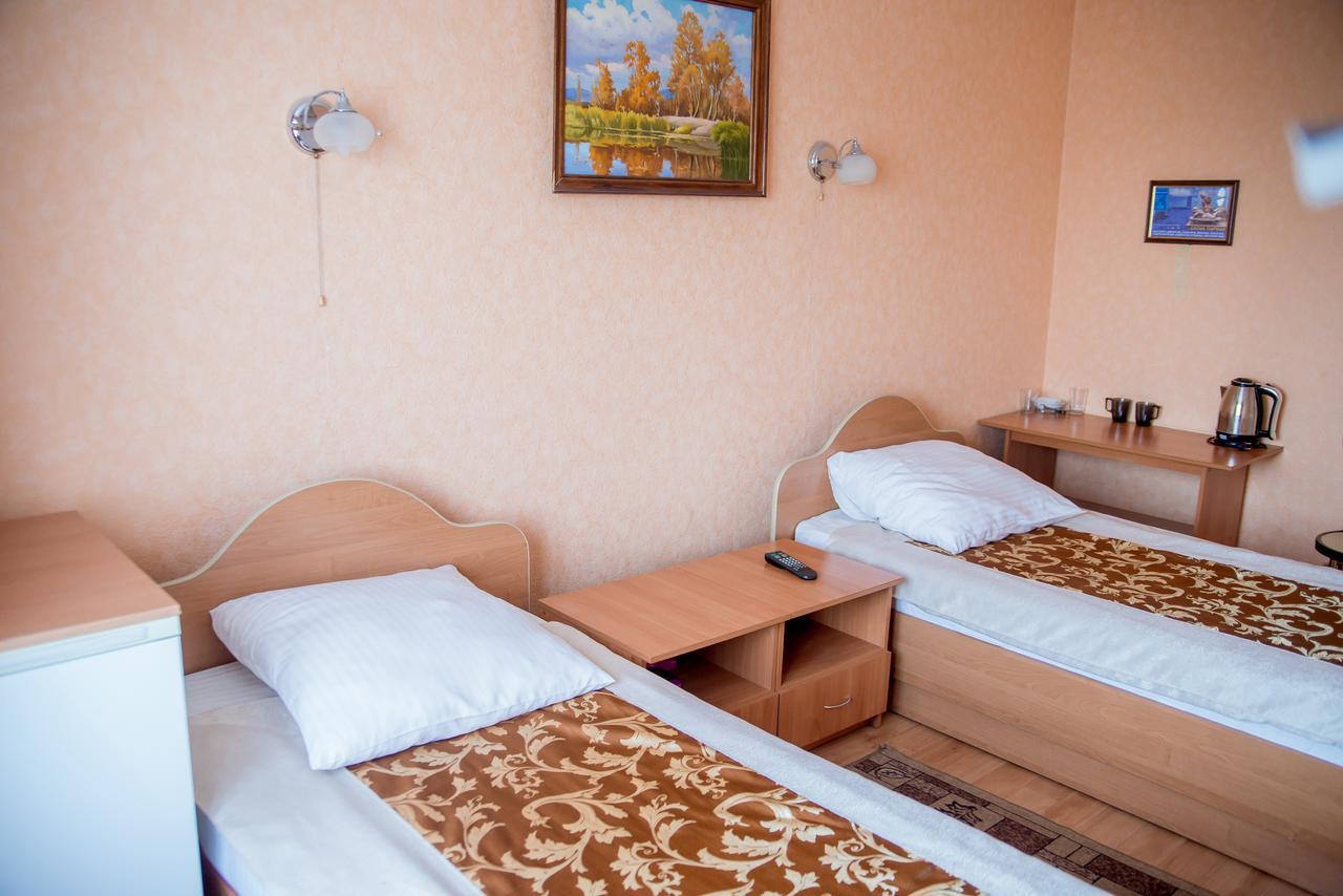 Dniprovski Zori Kremenchuk Ngoại thất bức ảnh