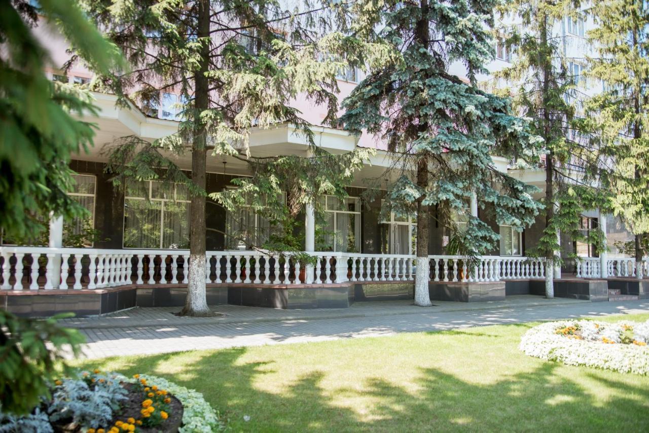 Dniprovski Zori Kremenchuk Ngoại thất bức ảnh